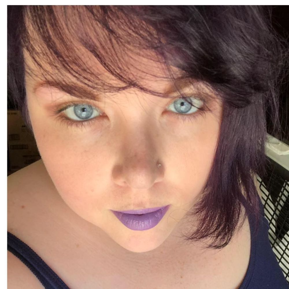 Meet your Posher, Courtney